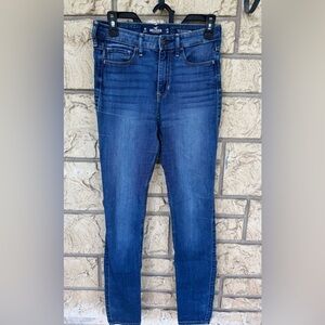 Hollister Size 26 Women's Dark Blue Skinny Jeans